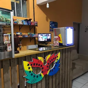 https://lefrevo-pernambucano-hostel.hotels-in-recife.com