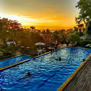 La Foret & Lounge Armacao dos Buzios